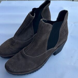 Fly London Women's Brown Suede Chelsea Ankle Boots